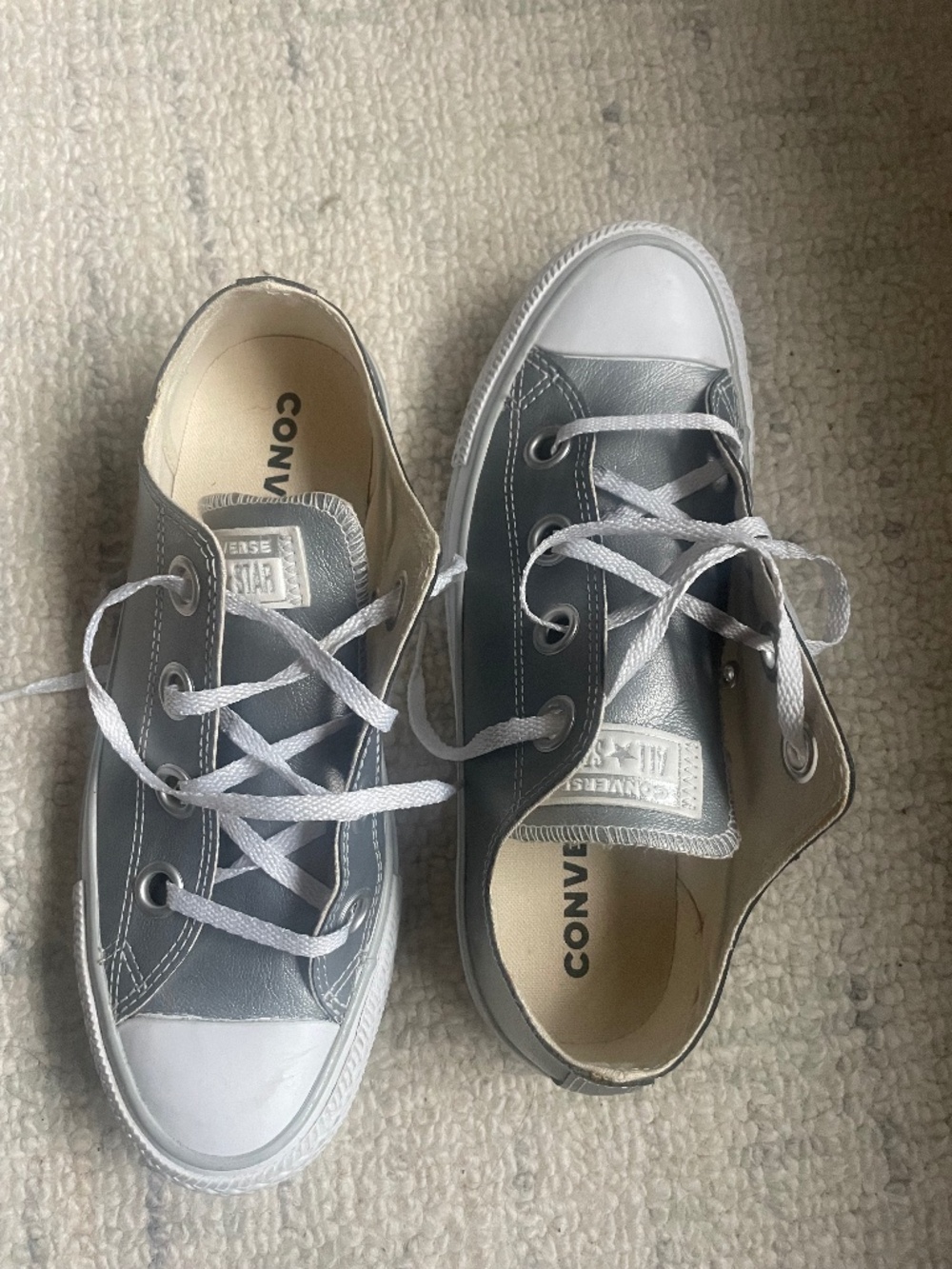 Converse Chuck Taylor silver low-top sneakers size 7.5